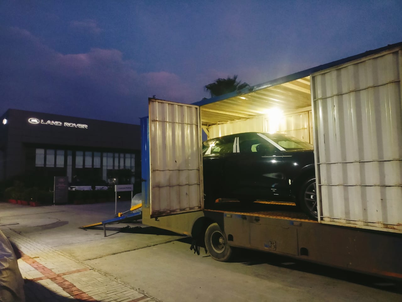 Car transport photo 30